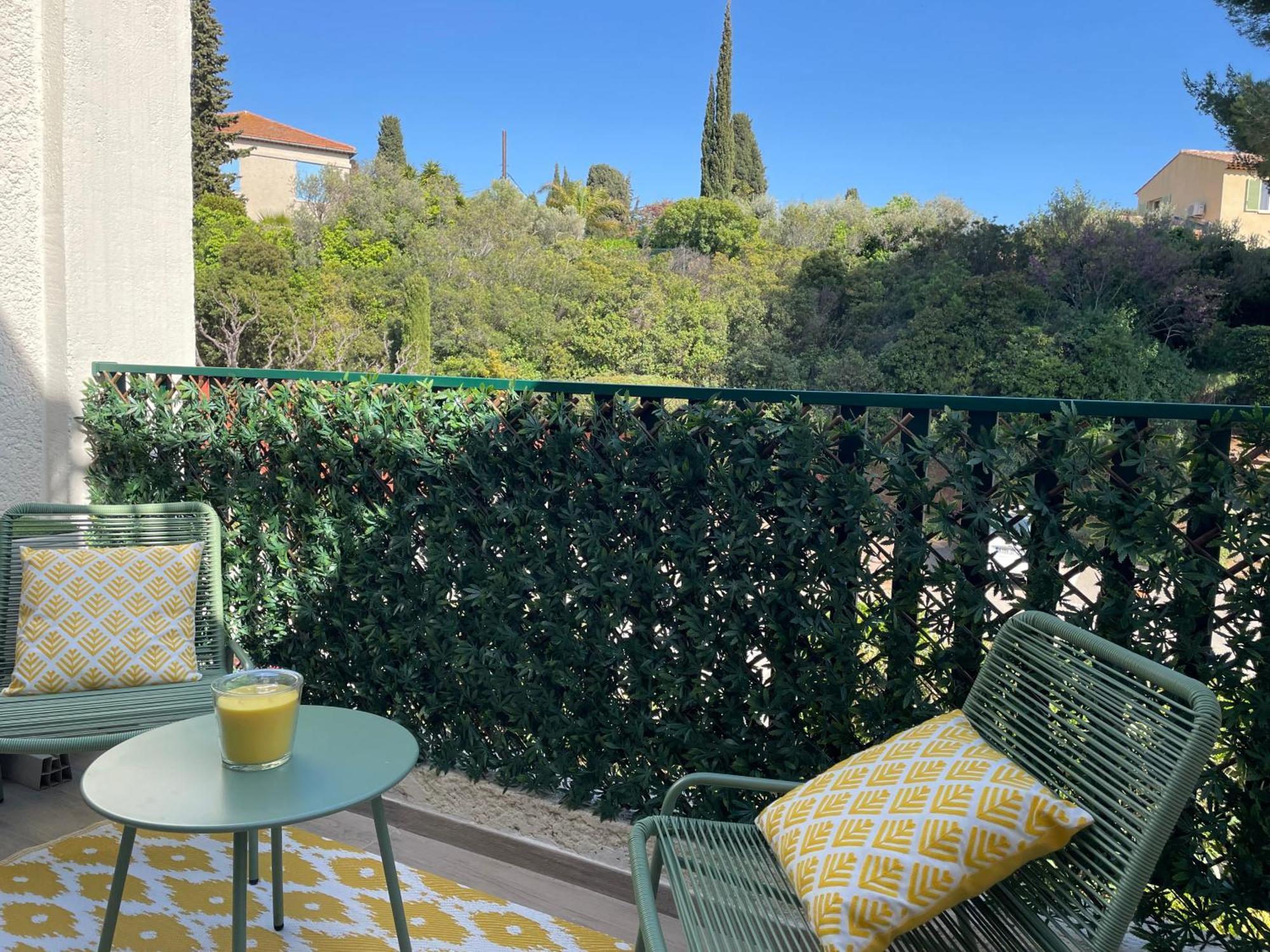 Studio 110 Grande Terrasse Proche Mer باندول المظهر الخارجي الصورة
